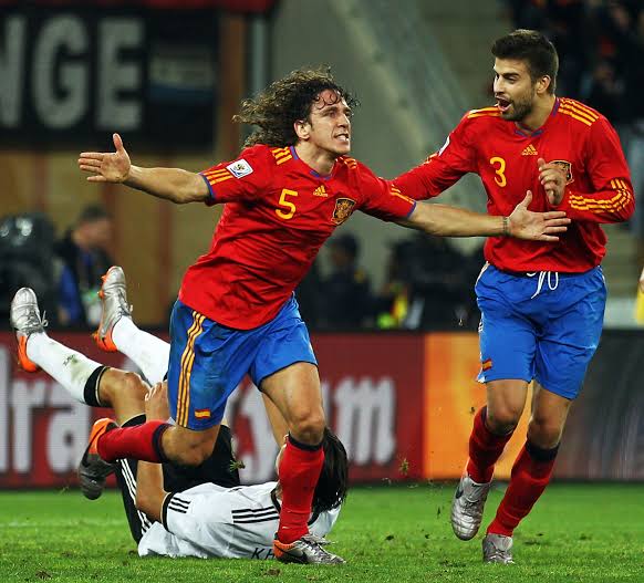 Top 10 Spain Defenders of All Time.. Ranked 2 Top 10 Spain Defenders