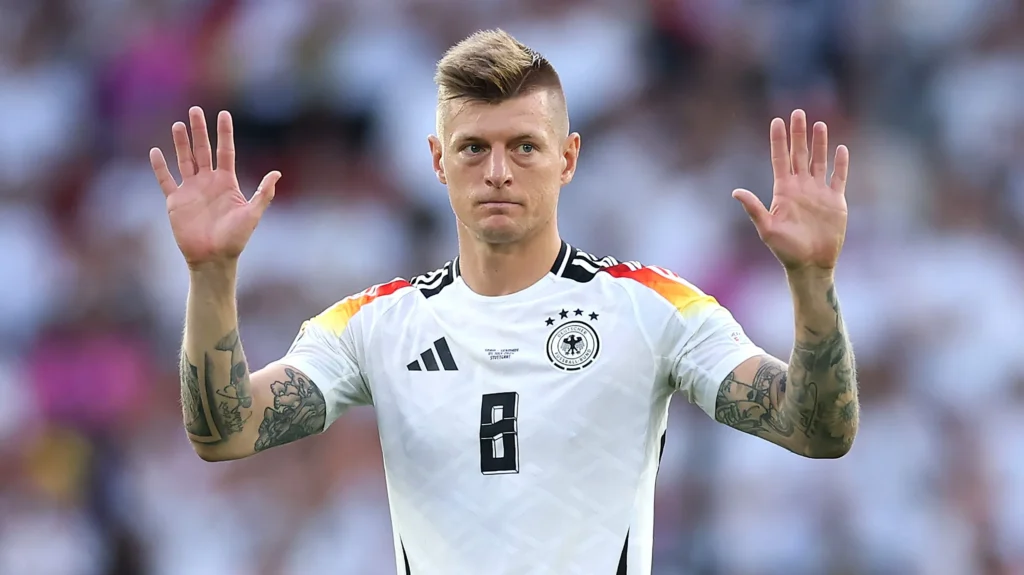 Toni Kroos - Top 10 Germany Midfielders of All Time