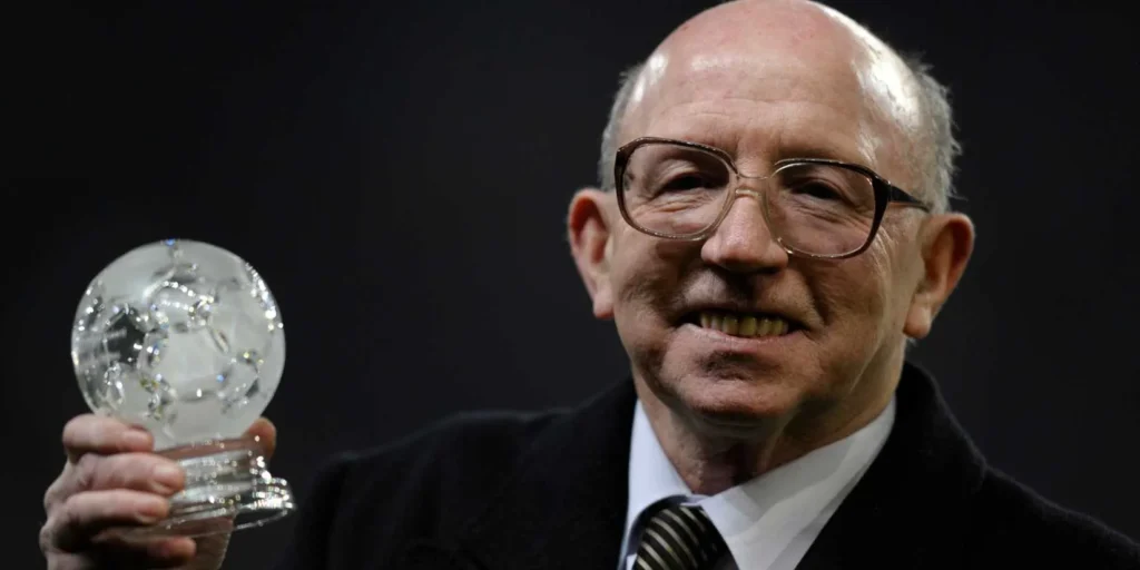 Nobby Stiles - Top 10 England Midfielders of All Time