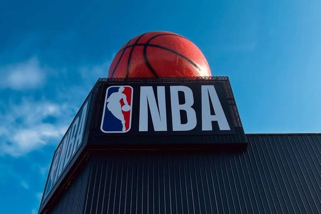 Which NBA team is ranked 1? 1 NBA