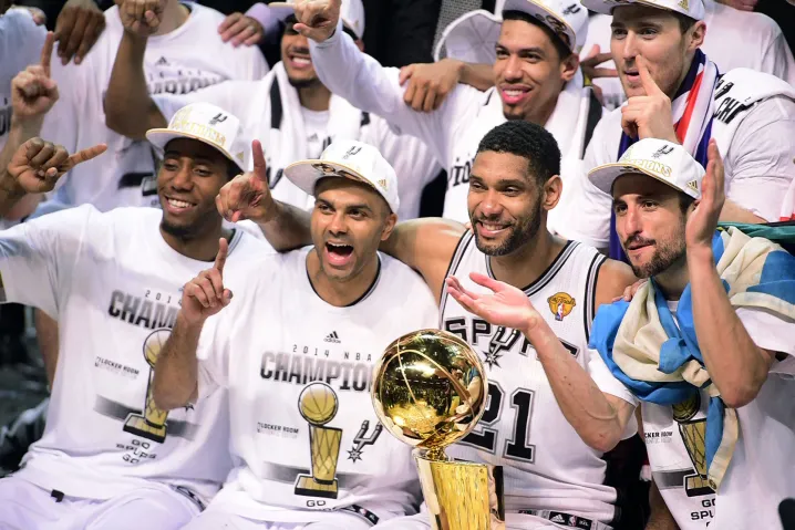 RANKED: The Top 10 NBA Teams of All Time 3 San Antonio Spurs - The Top 10 NBA Teams of All Time