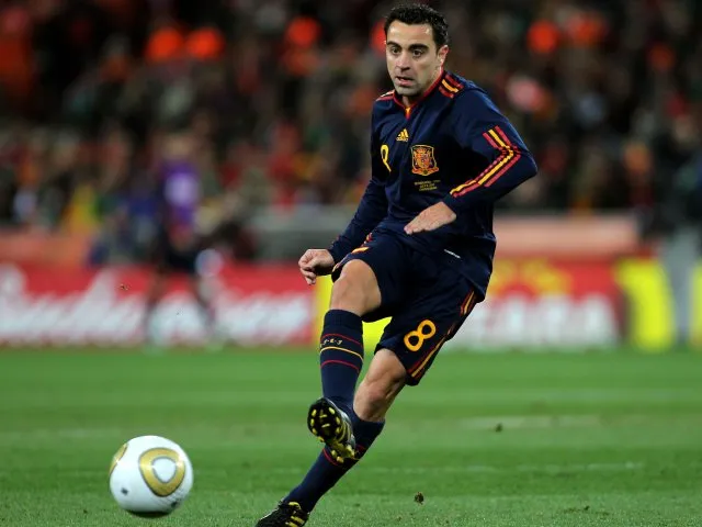 The Top 10 Spanish Players of All Time 2 The Top 10 Spanish Players -Xavi