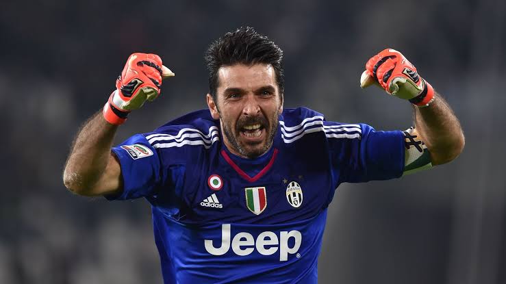 RANKED: Top 10 Italy Goalkeepers 2 Gianluigi Buffon - Top 10 Italian Captains Ever