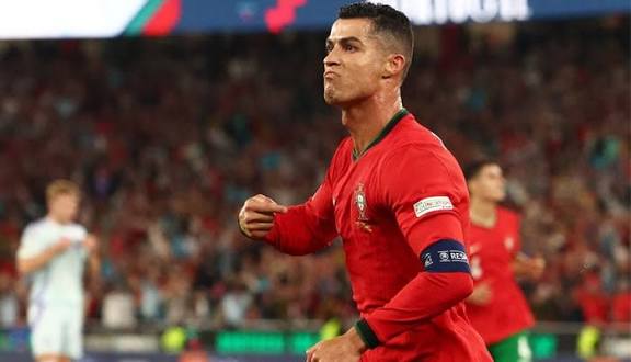Cristiano Ronaldo - Portugal